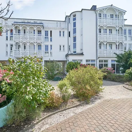 Apartment Gemuetliche Mit Balkon In *
